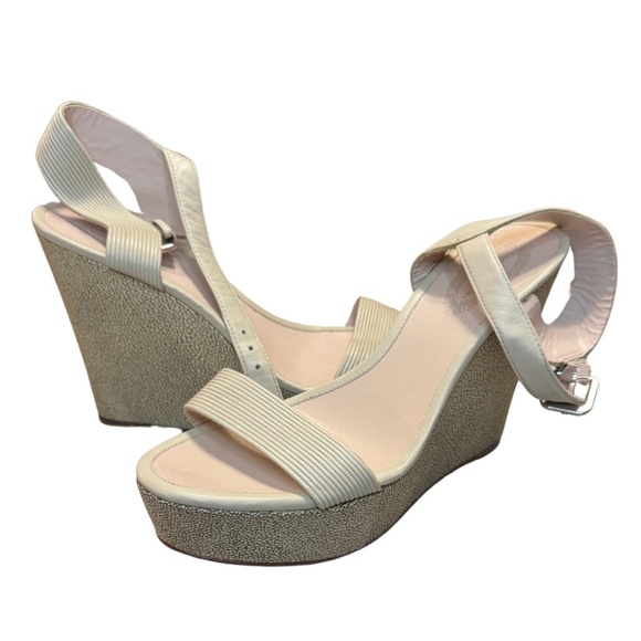 Elie Tahari Cream Leather Wedges - Picture 7 of 11
